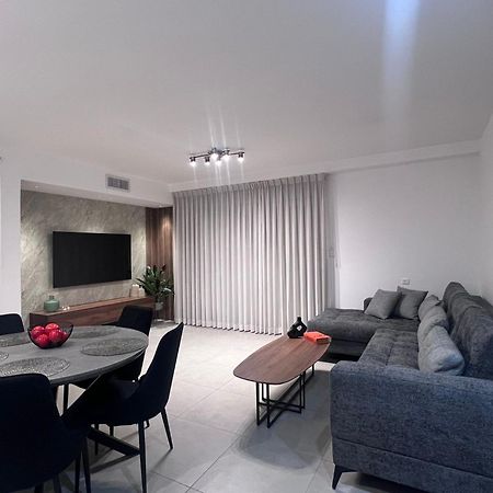 Luxury Queen Royal Park Eilat Exterior foto